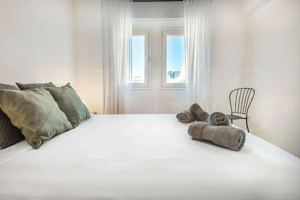 Modern Apartment Next To The Cervantes Theatre By Rems Málaga 0*,  Spanje