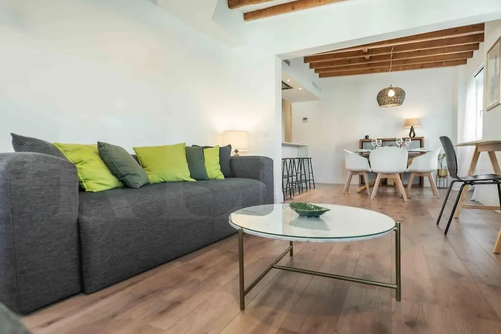 Modern Apartment Next To The Cervantes Theatre By Rems Málaga