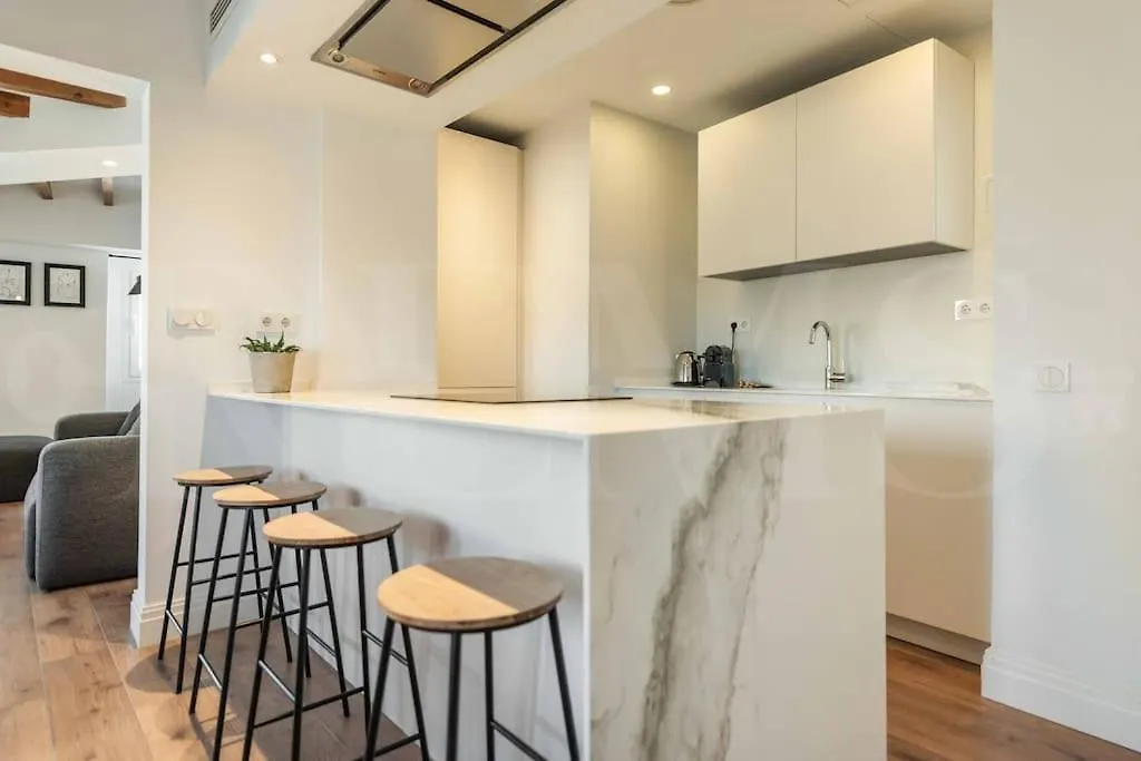 Modern Apartment Next To The Cervantes Theatre By Rems Malaga 0*,  Spain