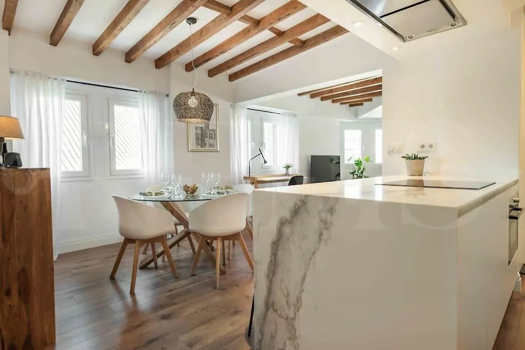 Modern Apartment Next To The Cervantes Theatre By Rems Malaga