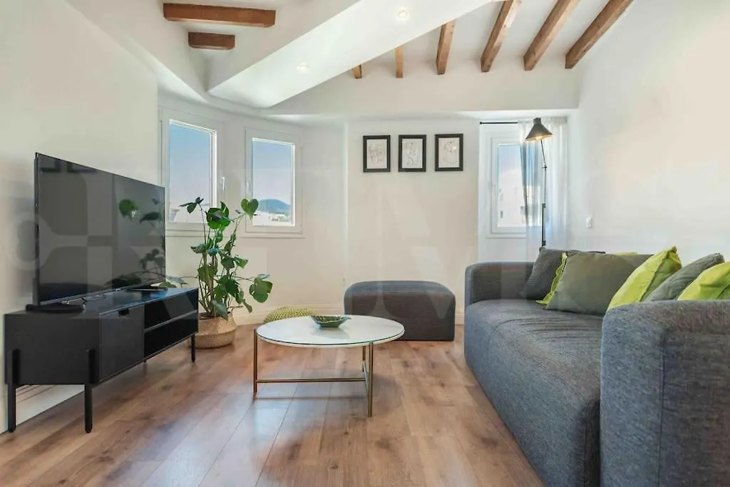 Modern Apartment Next To The Cervantes Theatre By Rems Malaga
