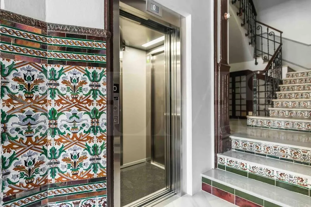 Modern Apartment Next To The Cervantes Theatre By Rems Malaga