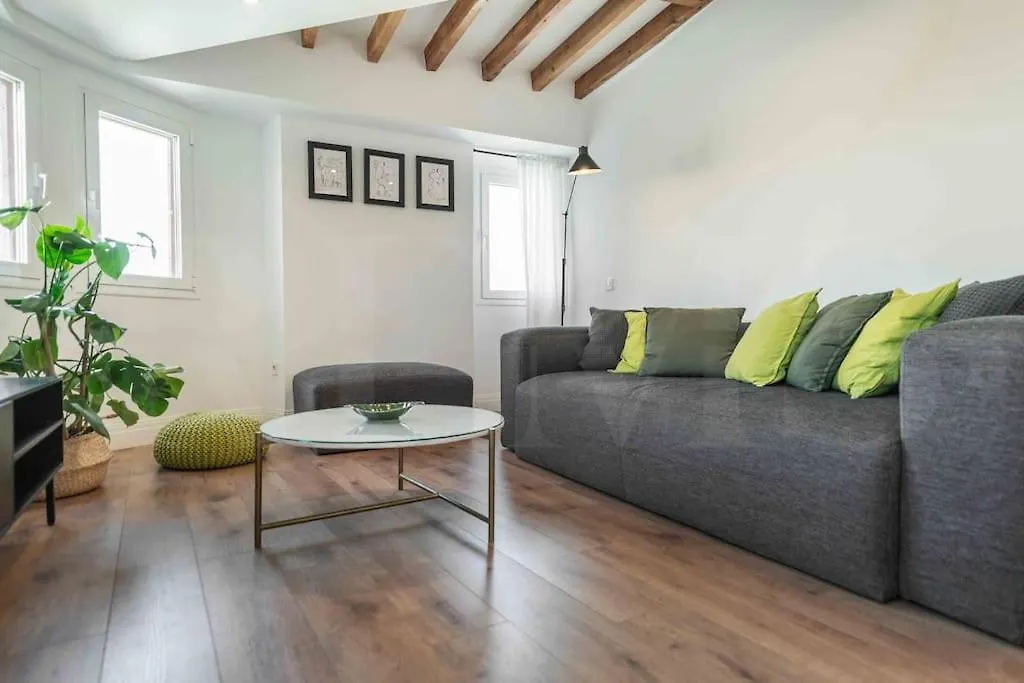 Modern Apartment Next To The Cervantes Theatre By Rems Malaga